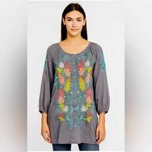 NWT Johnny Was $250 Leona Tunic Blouse Size L Grey Embroided